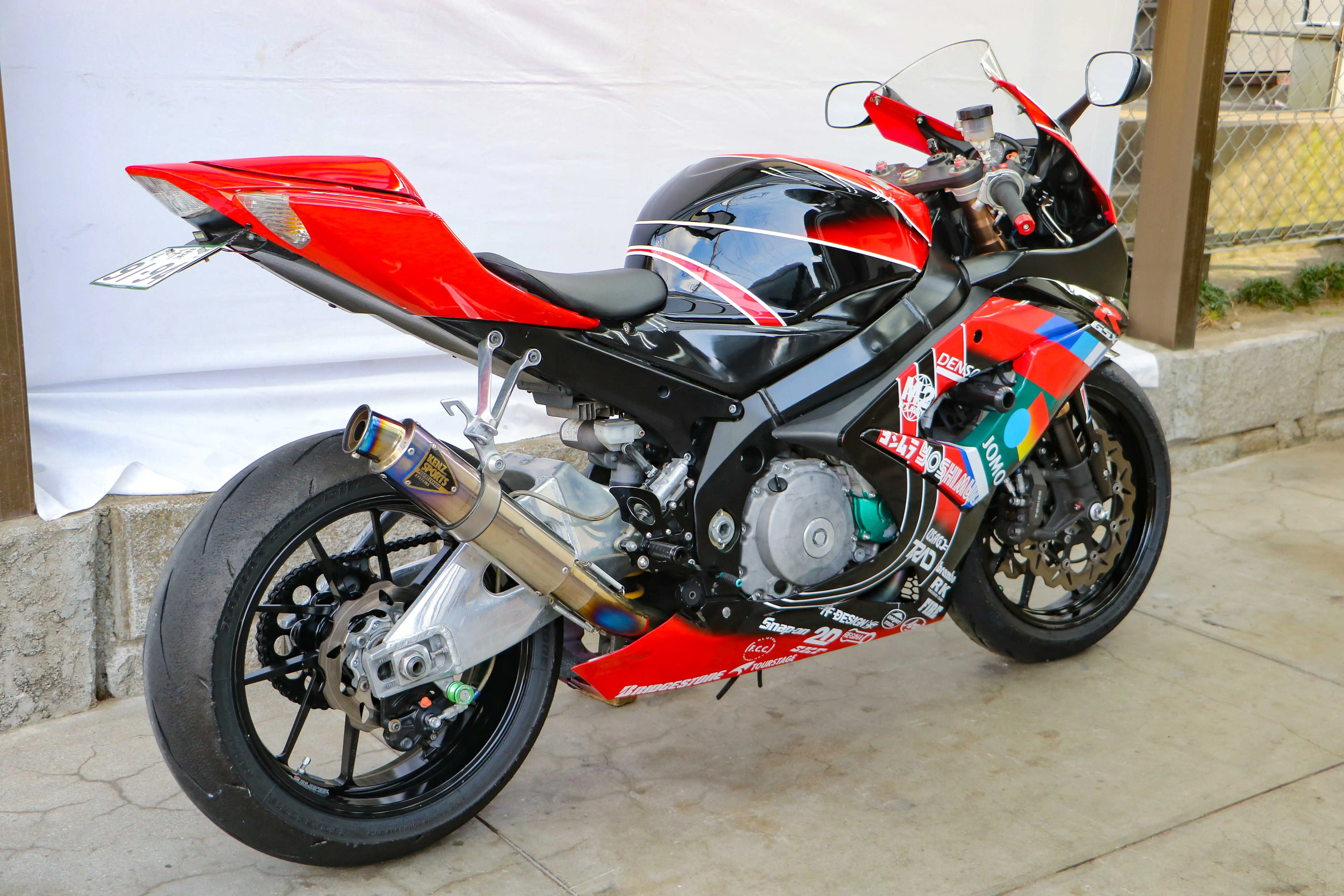 GSX-R1000 K5 2005