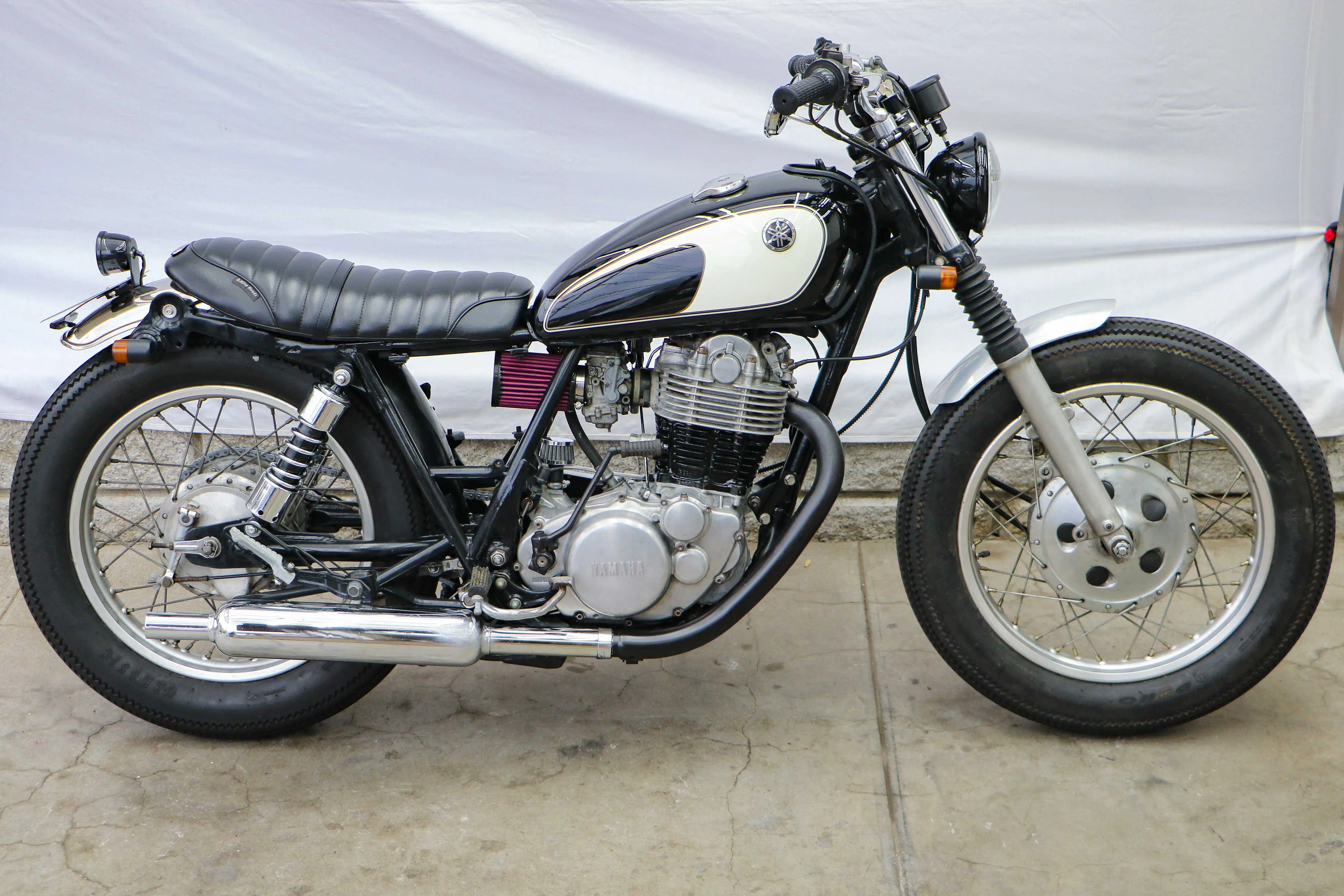 SR400 BOBBER