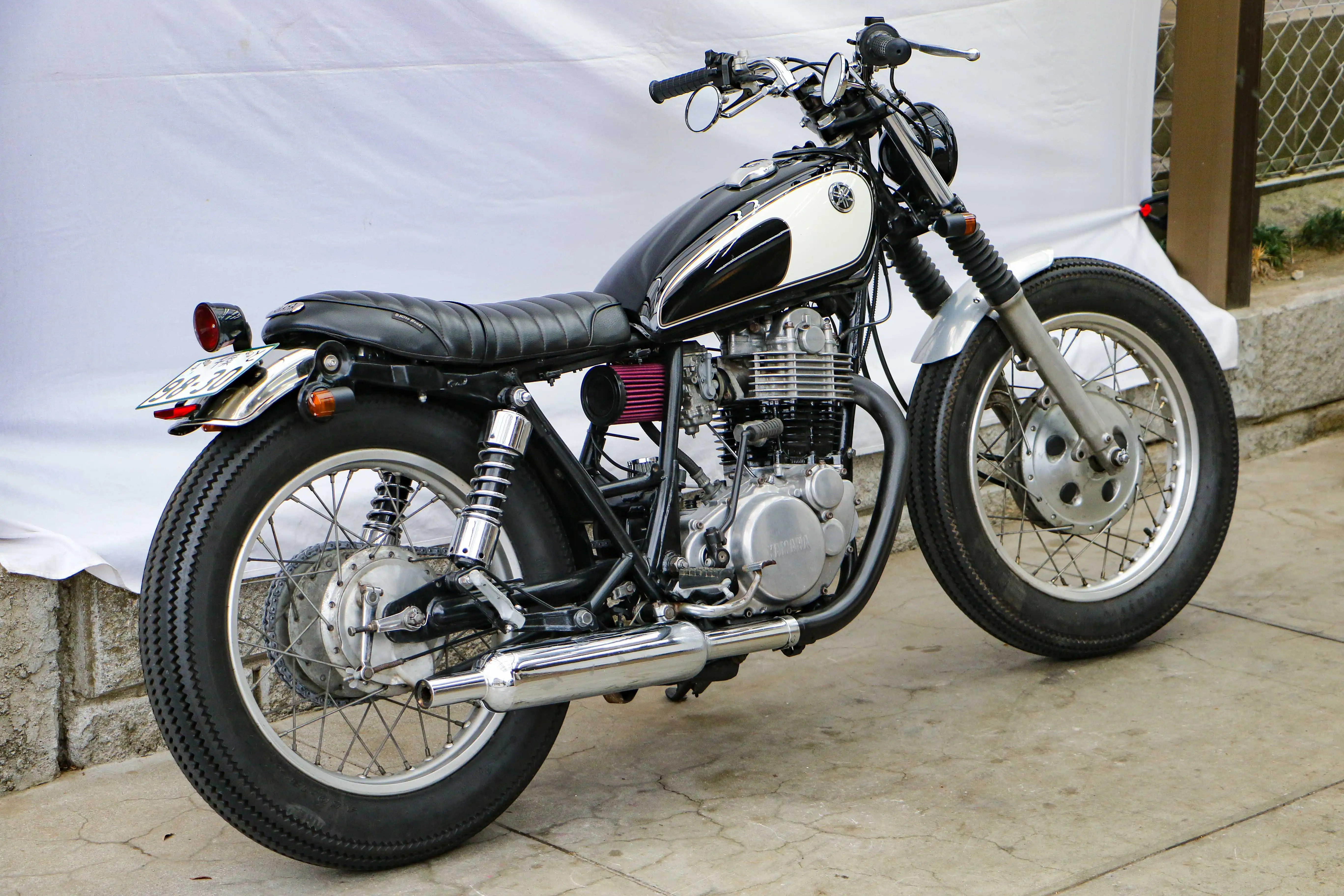 SR400 BOBBER