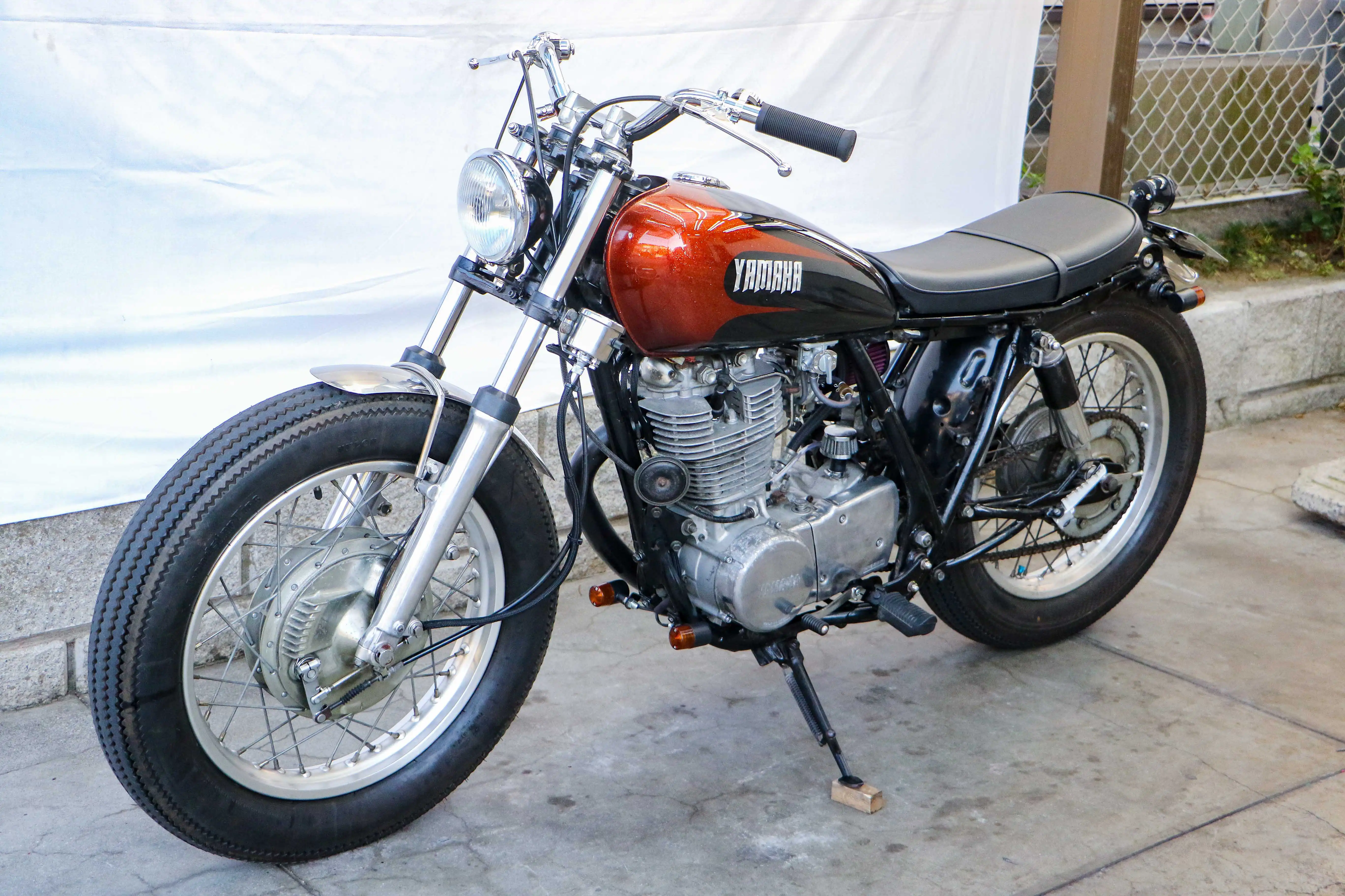SR400 BOBBER