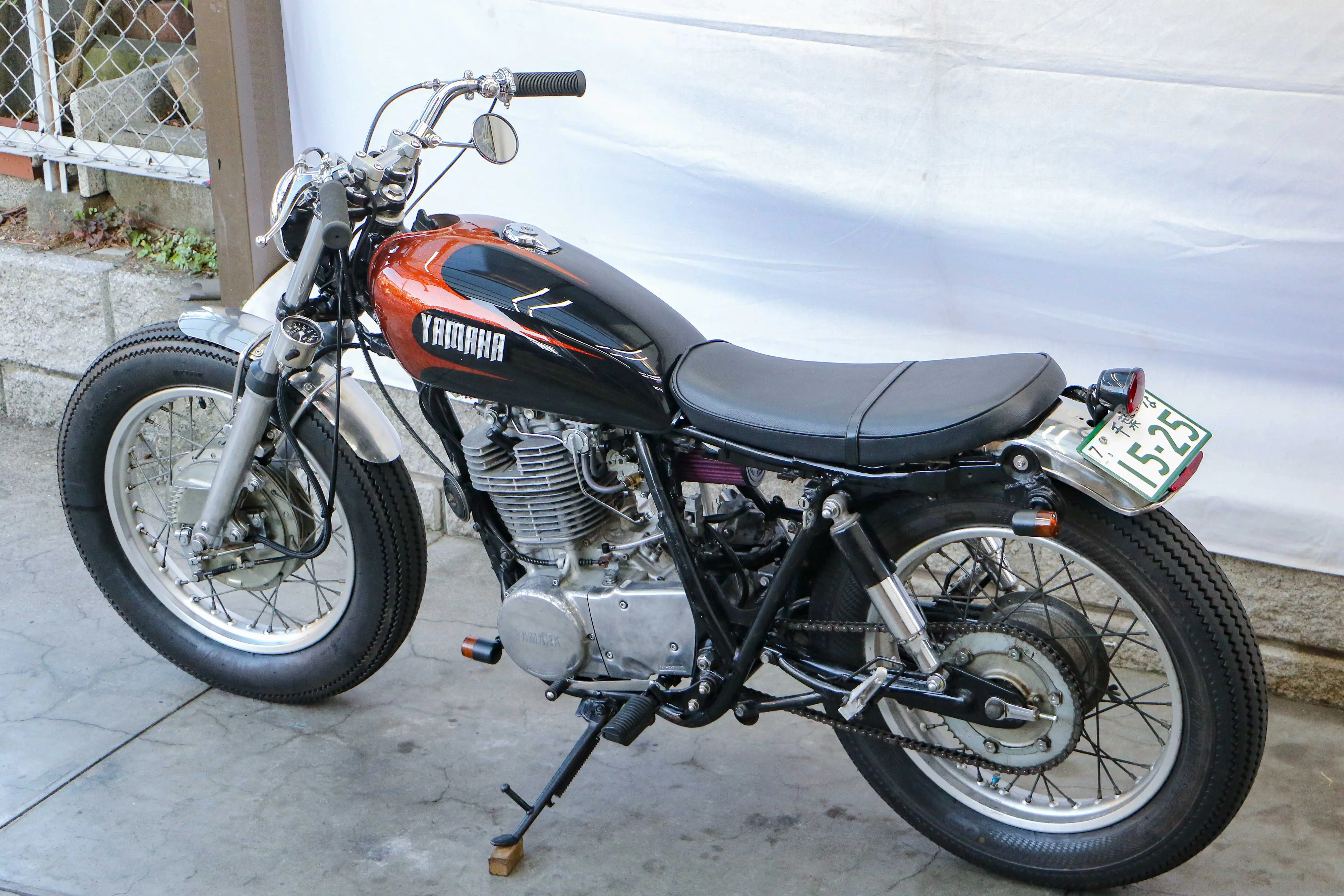 SR400 BOBBER