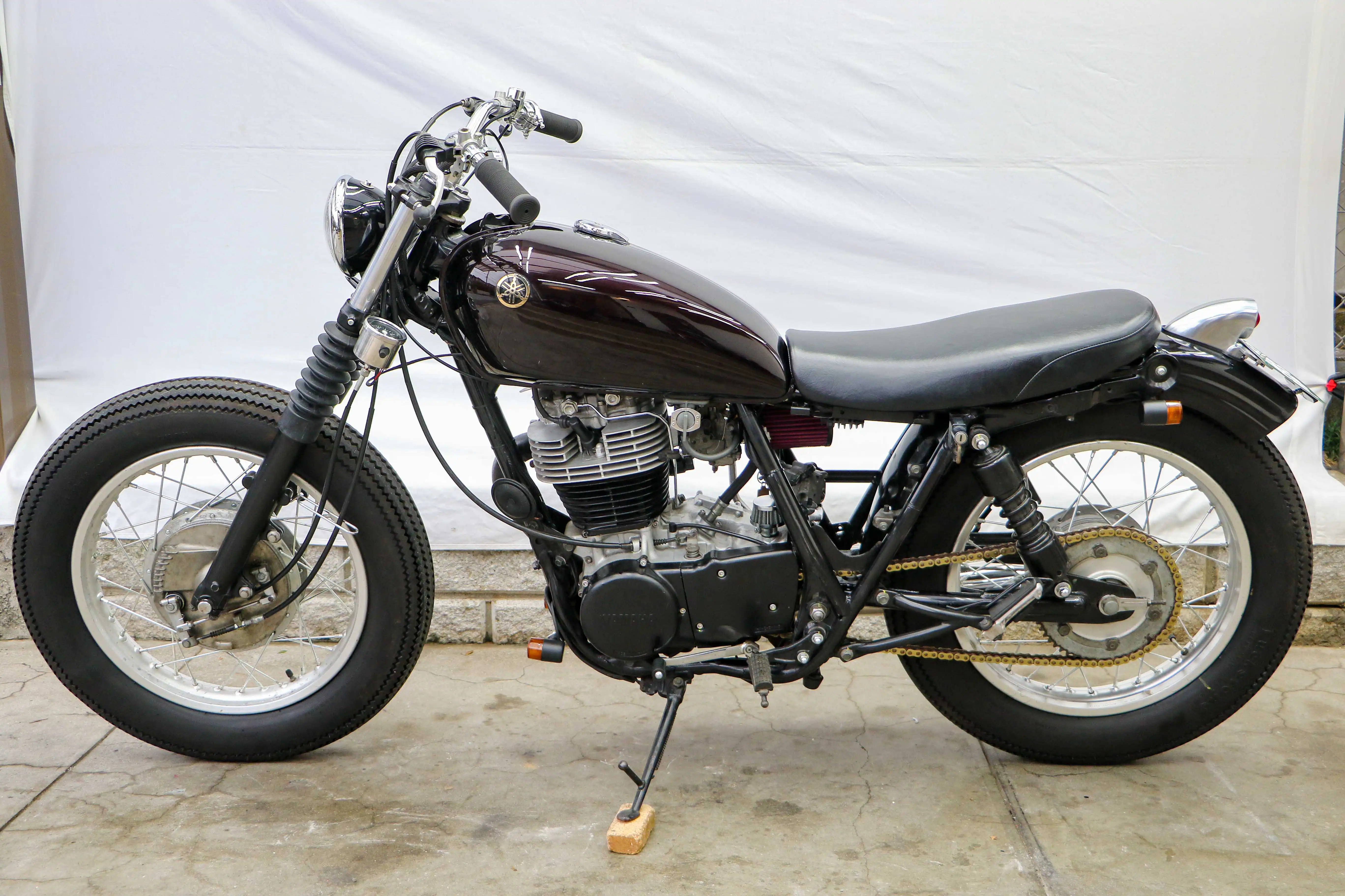 SR400 BOBBER