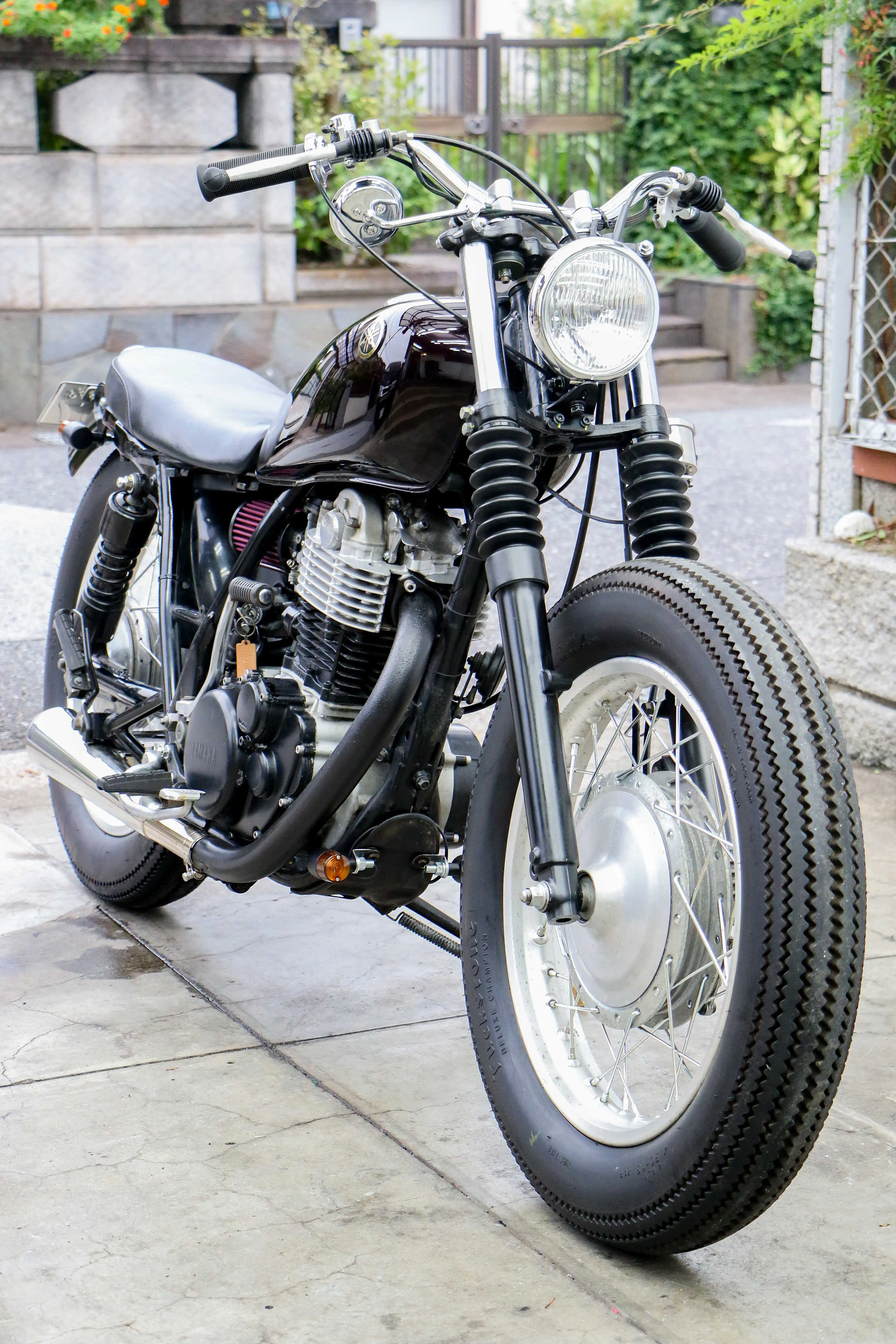 SR400 BOBBER
