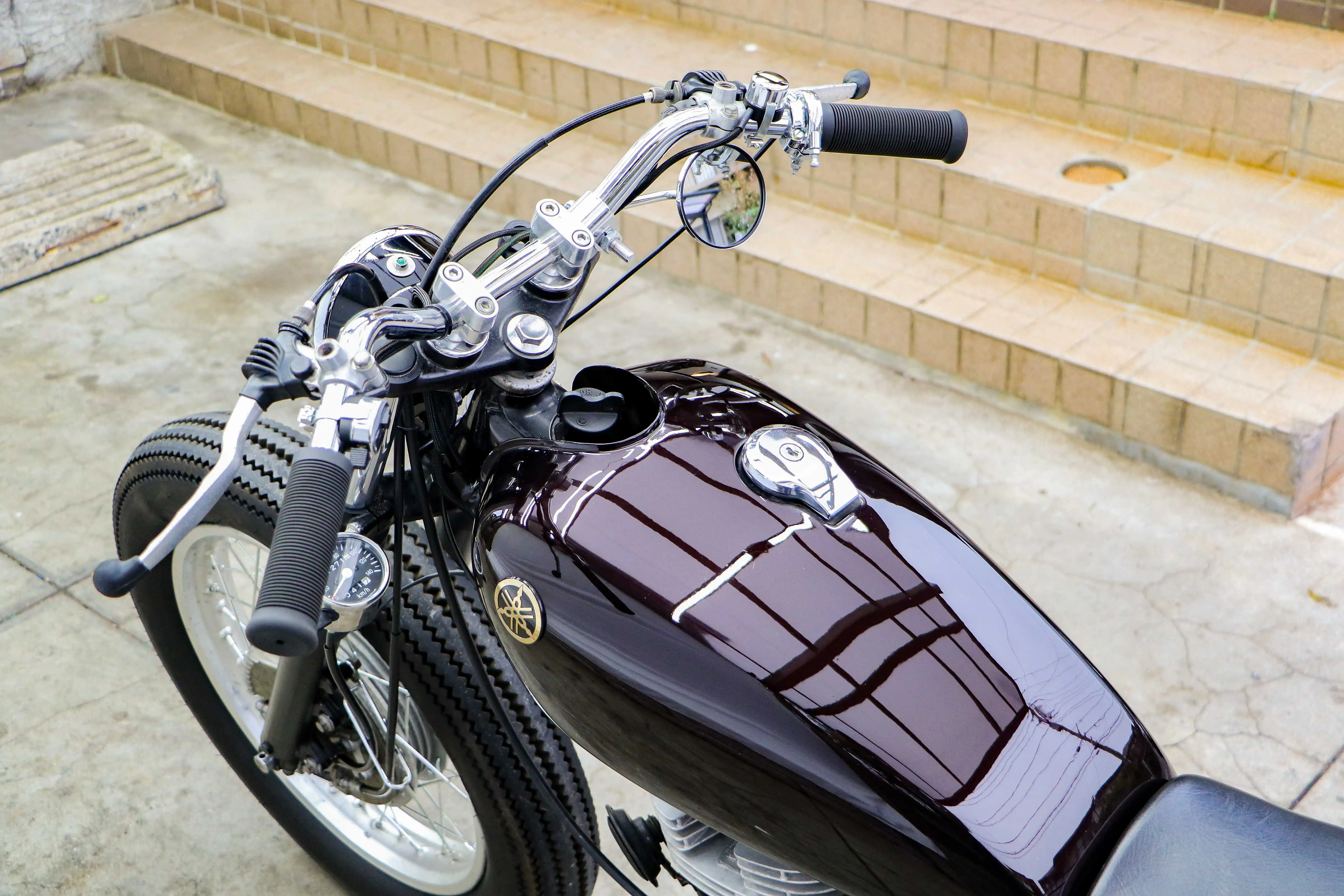 SR400 BOBBER