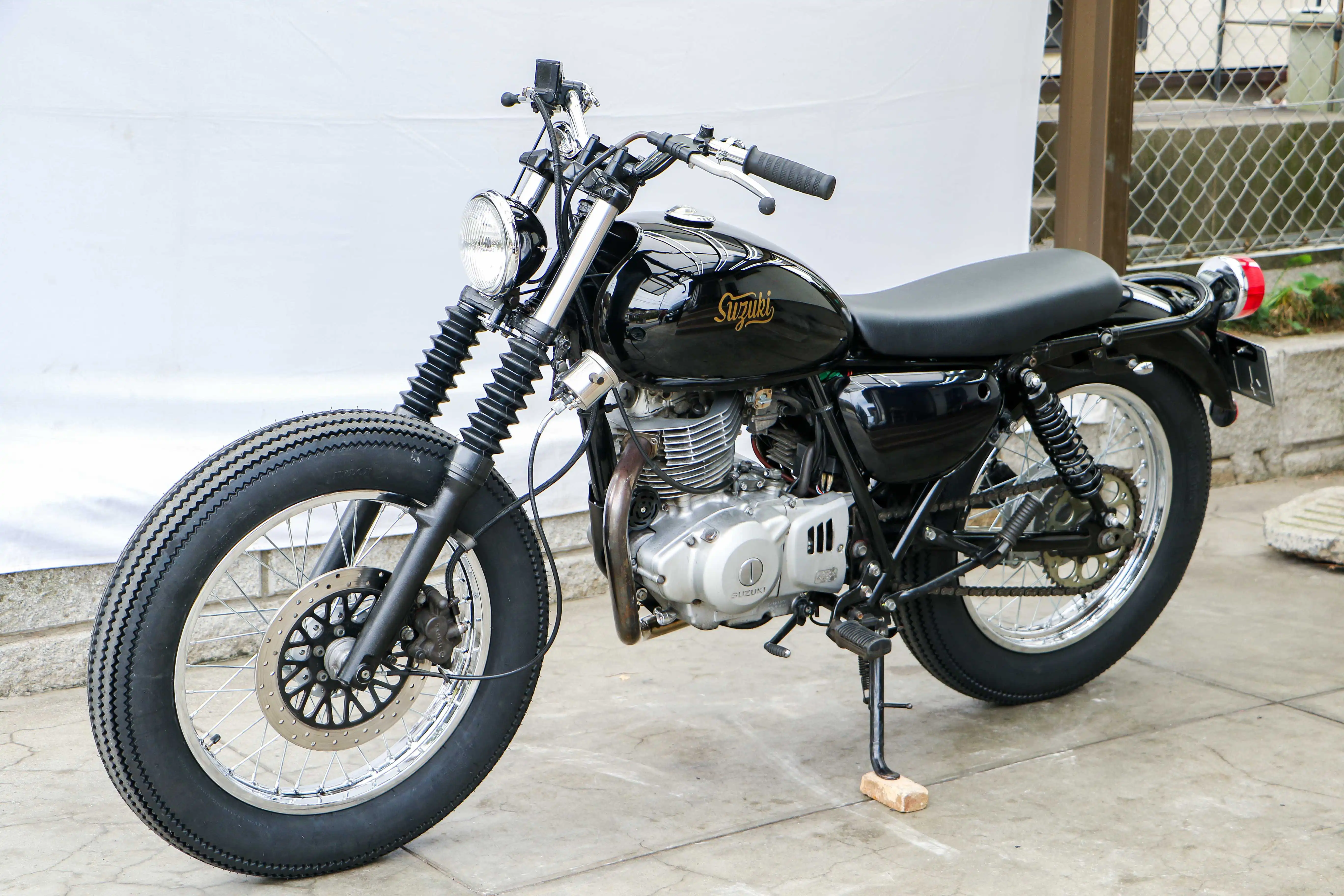 ST250 BOBBER 2005