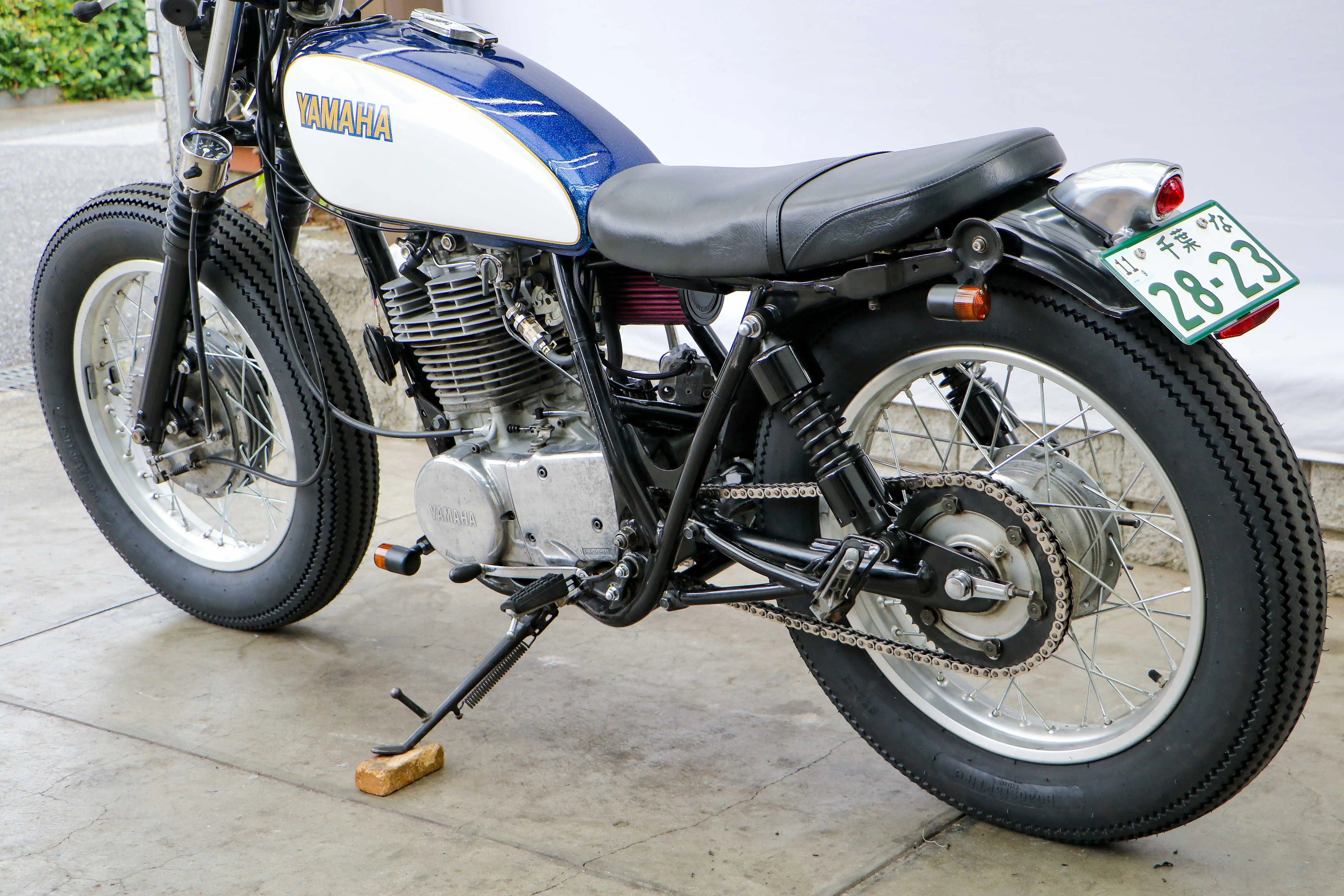 SR400 BOBBER