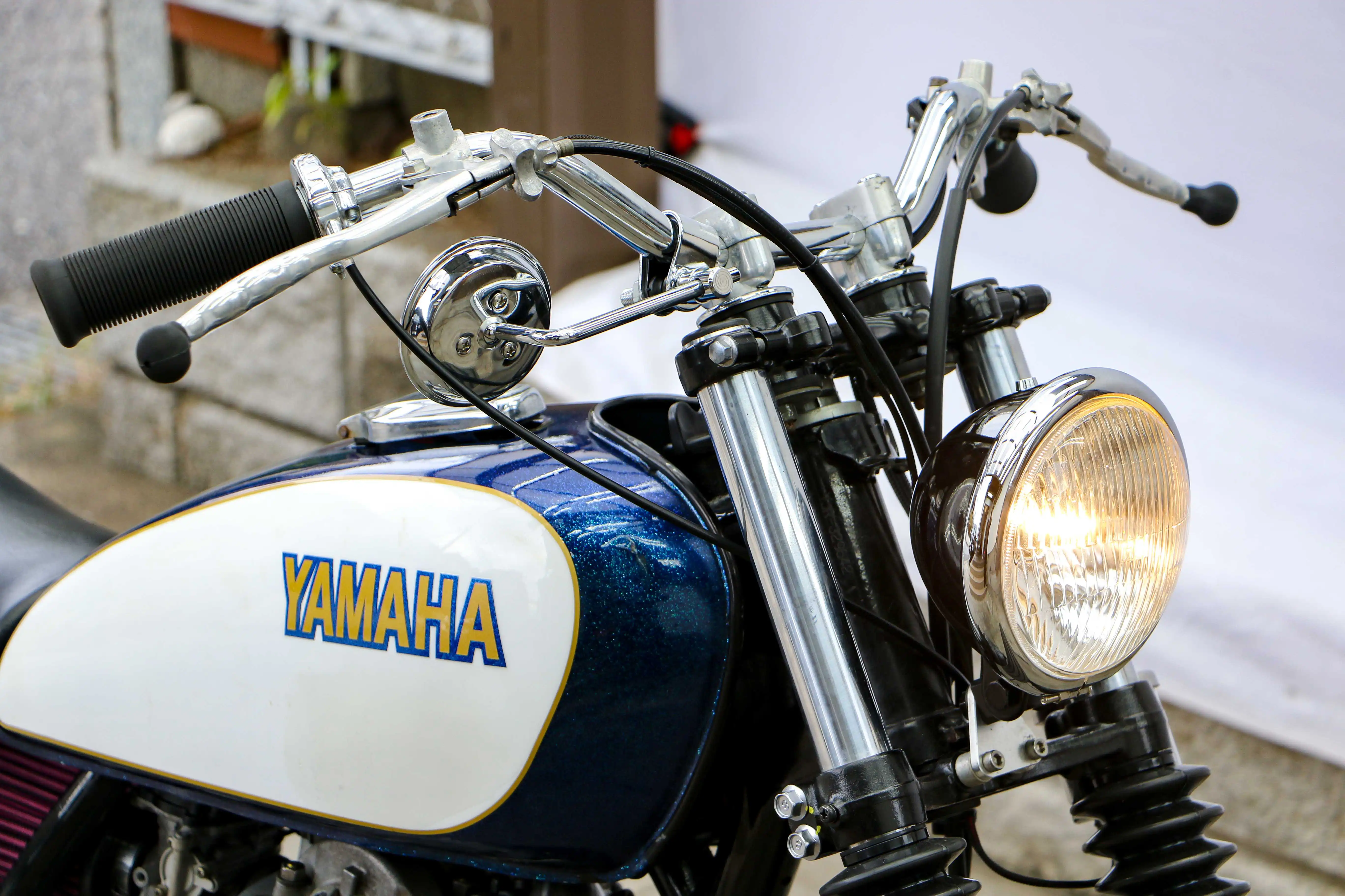 SR400 BOBBER