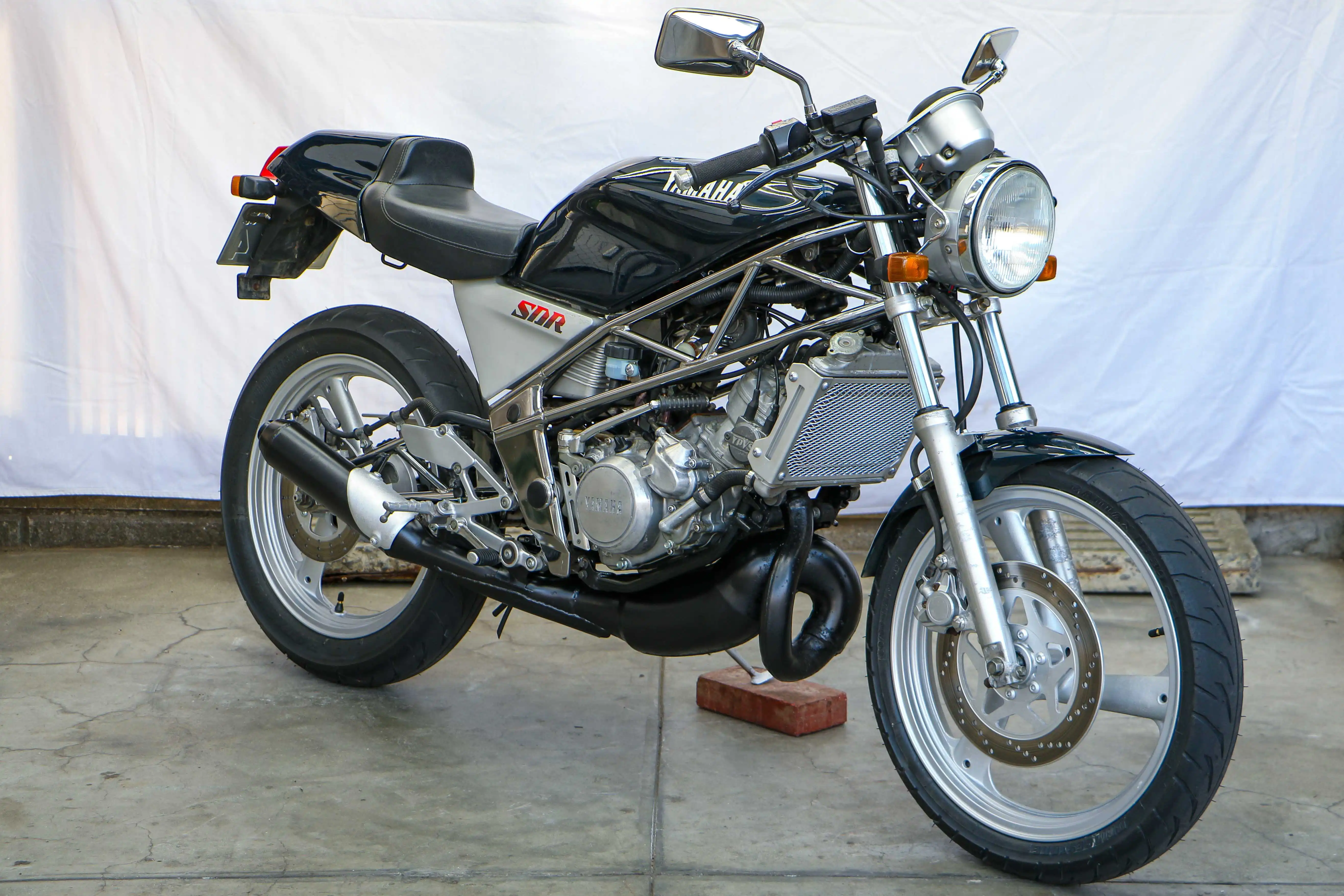 SDR200 Black