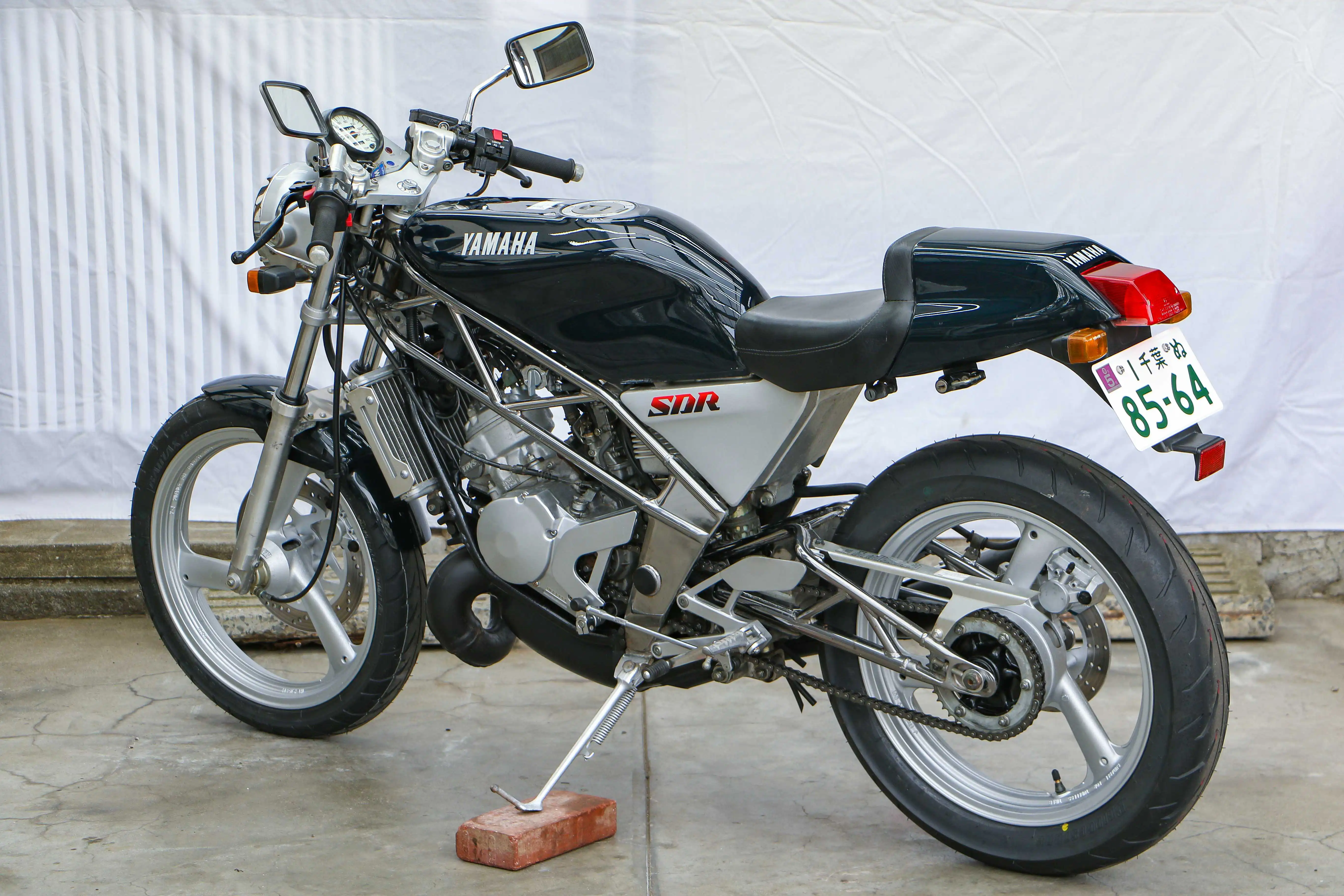 SDR200 2TV