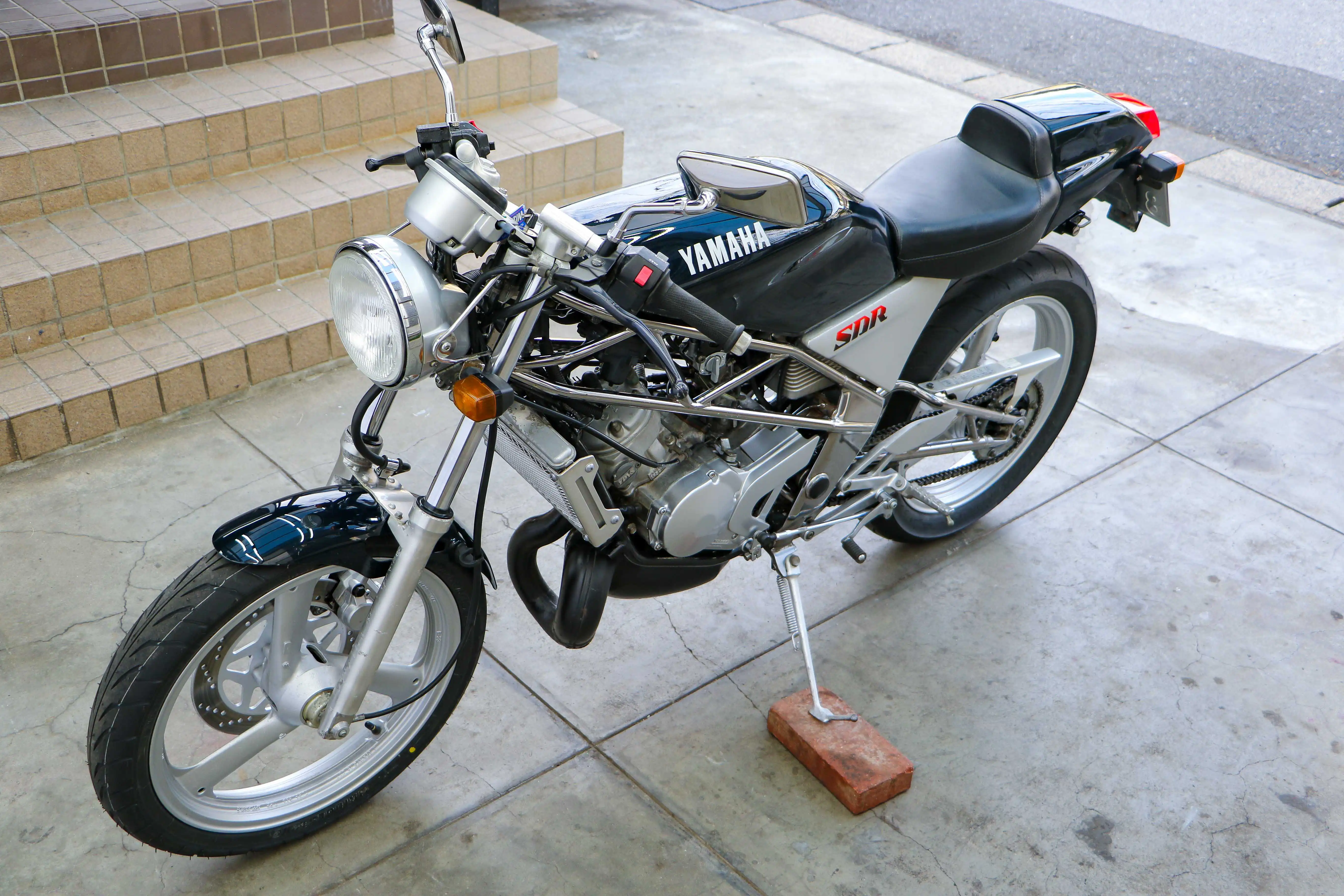 SDR200 2TV