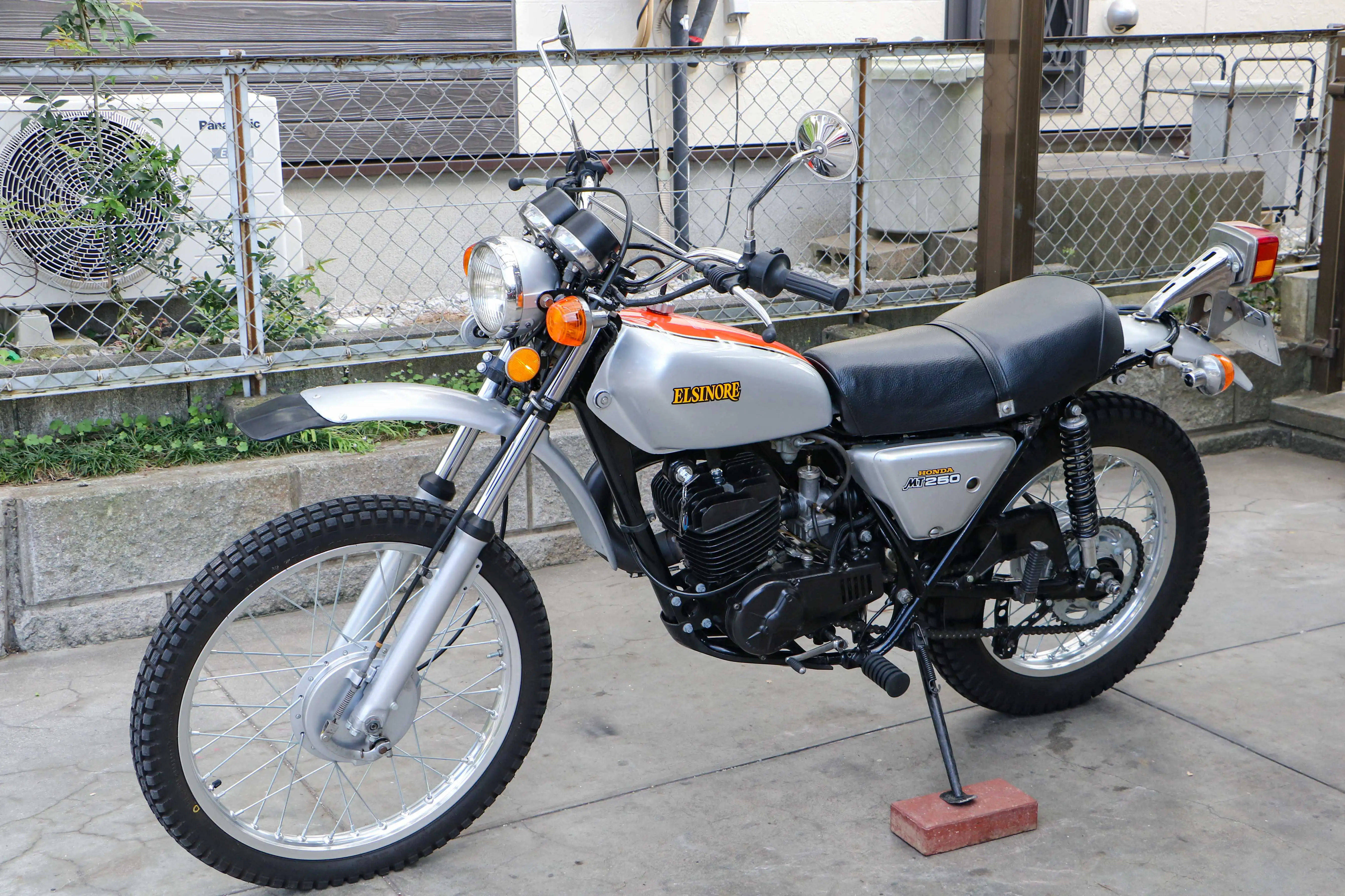 ELSINORE MT250 1972