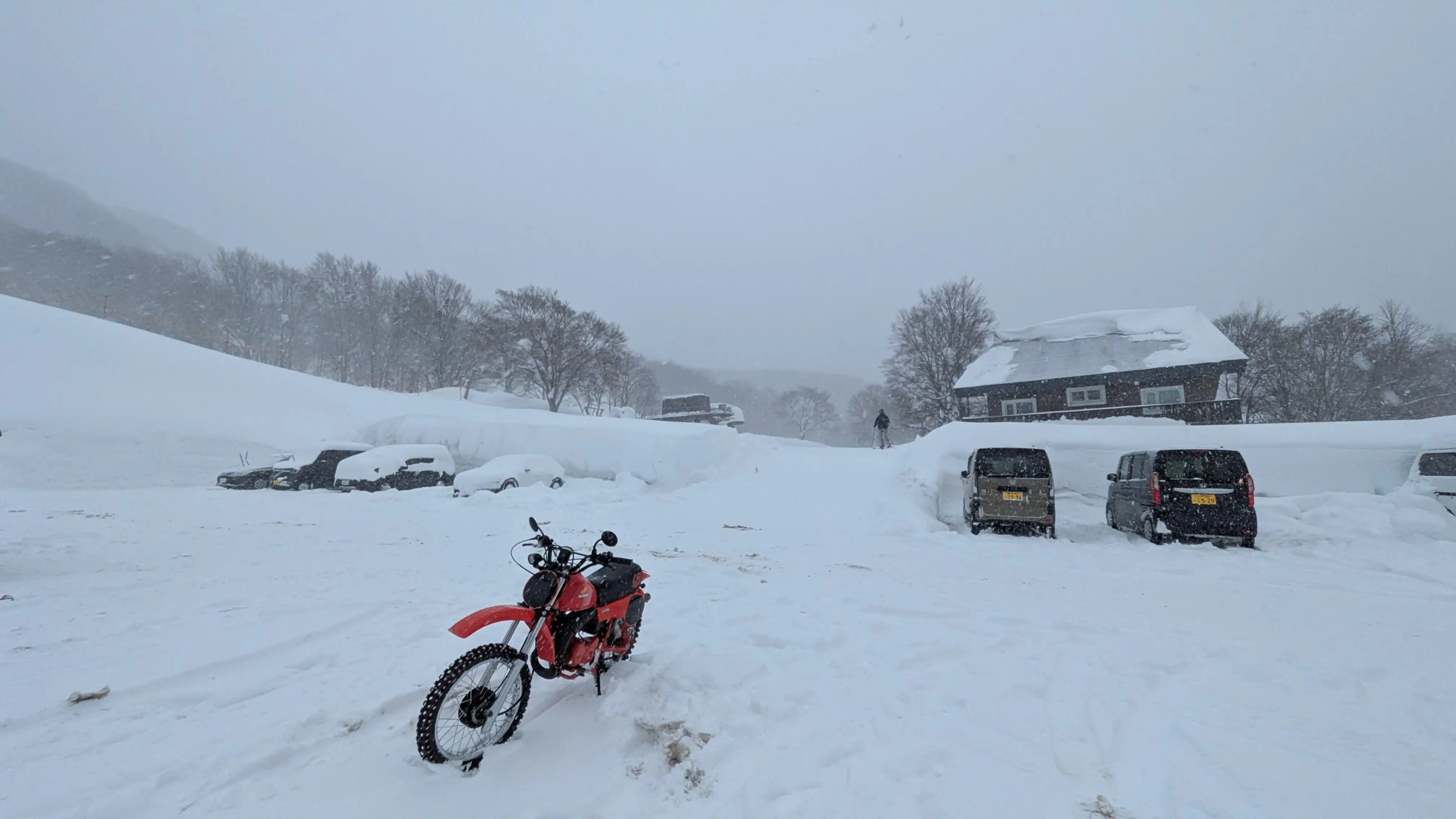 雪原のツーリング